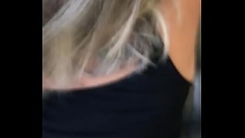 Istri Nakal Siap Nunggingin Kontol
