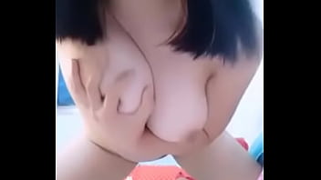 Gadis Tionghoa Ini Sangat Menginginkan Nafsu