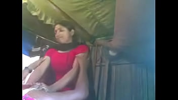 Pasangan Desi Berani Bercinta Dengan Ganas