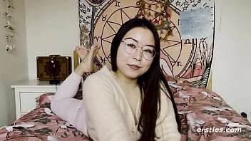 Gadis Cina Imut Ini Sangat Bergairah Saat Membuat Video Masturbasi Untuk Kami