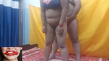 Desi Bhabhi Apne Pati Ke Dost Ke Saath Masti Karti Hui Garam Garam Awaaz Mein
