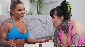 Klien-klienku Pengen Ngentot Mantan Istri Karen, Hayley Davies / Brazzers / Masukin Kode Xvpromo Di Situs Resmi Buat Dapetin Diskon