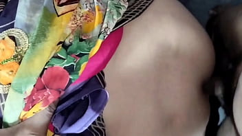 Gadis Desa India Yang Liar Dan Seksi Di Alam Terbuka