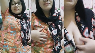 Payudara Montok Ukhti Seksi Yang Menggoda