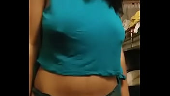 Gadis Desi Panas Yang Menggoda