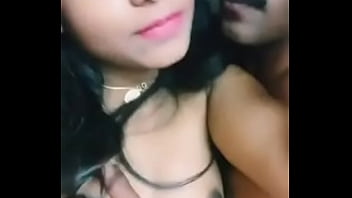 Istri Seksi Desi Menggoda Suami Dengan Rayuan Nakal