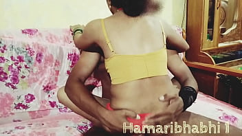 Milf India Berpantat Besar Dihardcore Di Memek Dan Duburnya