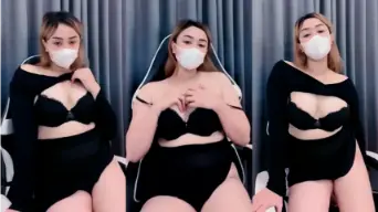 Dhea Tante Kesepian Pamer Tubuh Montok Dan Ranum Penggoda