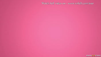 Sulit Ditelan – Chloe Surreal / Brazzers / Streaming Penuh Di Www.zzfull.com/tour