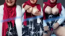 Tante Tobrut Berjilbab Merah Menggoda Dengan Video Bugilnya Yang Panas, Hanya Di Onlyfans Dirtydeel