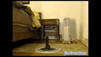 Istri Kesepian Mainkan Seks Toy Di Webcam Langsung