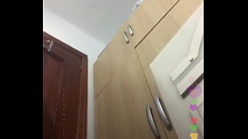 Masturbasi Di Depan Kamera