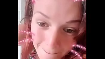 Bigo Live: Tonton Wanita Seksi Dan Hot Beraksi Langsung Di Kamar