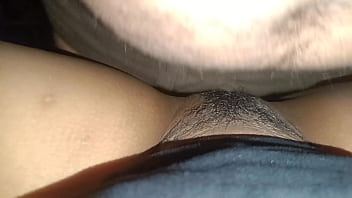 Istri Desi Bercinta Liar Buatan Rumah