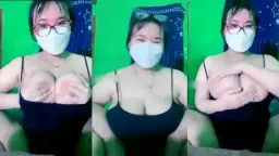 Bar Chindo Terbaru, Si Cewek Berkacamata Dengan Payudara Montok Dan Kulit Mulus Menggoda