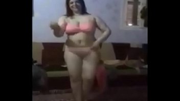 Tarian Arab Yang Menggoda Dan Menggairahkan