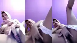 Gadis Berjilbab Montok Menggairahkan Mengocok Memek
