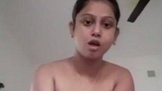 Gesekan Bantal India Untuk Kenikmatan Mandiri