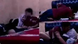 Menggoda Bibir Guru Binalku Dengan Batang Kejantananku