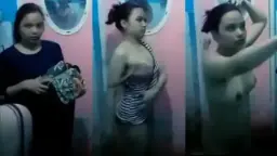 Mengintip Sensasi Gadis Kos Di Kamar Nomor 4