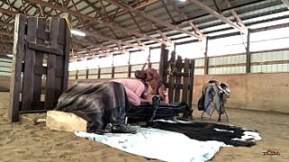Cowboy Dan Indian: Sloan Rider Menggoda Coach Cardher Dan Randy Denmark Dengan Nafsu Liar