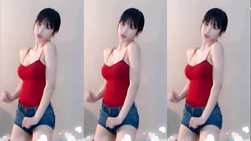 Cô Nàng Trung Hoa Nhún Nhảy Uốn éo đầy Quyến Rũ