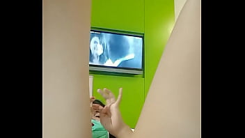 Siaran Langsung Panas: Tonton Aku Di Layar, Sayang