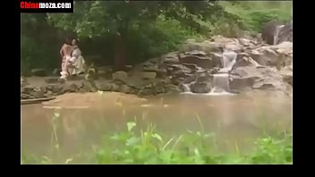 Ibu Tiri Tiongkok Yang Gila Dan Menggoda