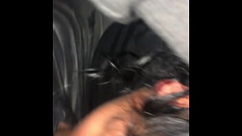 Madre Soltera Me La Chupa En Un Taxi Mientras Recorremos Las Calles De Lima.