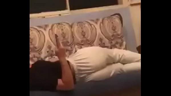 Tango Panas: Goyang Liar Di Ranjang