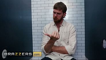 Melodi Menggoda Di Lubang Yang Salah Dengan Melody Marks / Brazzers / Masukkan Kode Xvpromo Di Situs Resmi Untuk Diskon Eksklusif