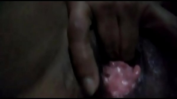 Gadis Madura Yang Menggairahkan