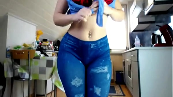Sexydea Menggoda Di Depan Kamera Live Dengan Penuh Gairah