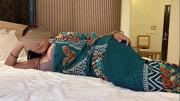 Sasur Ji Menggoda Menantu Baru Yang Masih Perawan, Lalu Menghardiknya Dengan Nafsu Dalam Audio Panas Hindi