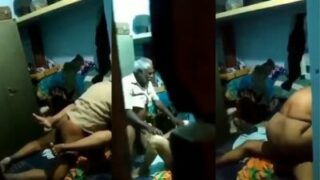 Anak Merekam Ayahnya Menggila Dengan Tantenya Dalam Video Panas