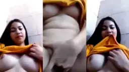 Bocil Montok Payudara Bulat Sange Colmek