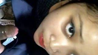 Gadis Kantoran Manis Memberikan Blowjob Di Halaman Belakang