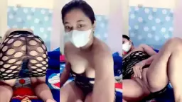 Masturbasi Sayangku, Telanjang Dengan Gaun Jaring Yang Menggoda