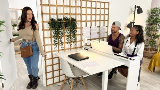 Memek Guru Piano Dihardcore Di Atas Pianonya Sendiri