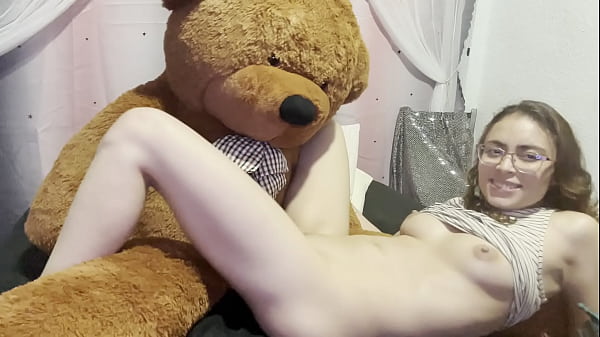 Rosmexicana Se Masturba A Lo Grande Con Su Juguete Favorito Y Sus Consoladores