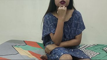 Gadis India Mengganti Baju Di Depan Kakak Tiri Yang Sedang Menonton Film Dewasa