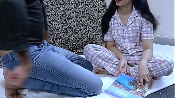 Maa Aur Beti Dono Ko Nangi Karke Choda