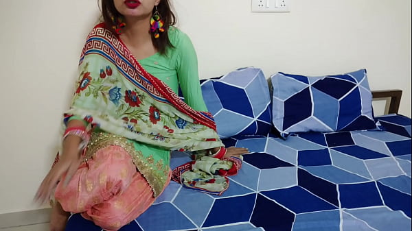 साआरभाभी6 को बेहद सेक्सी तरीके से लुभाकर जबरदस्त गांड मारी, साफ हिंदी आवाज़ में भाग-1