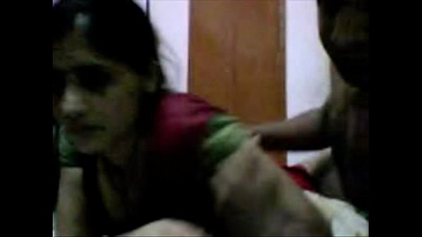 Amatir Webcam Panas Desi Yang Menggoda