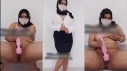 Laela Pulang Kantor, Ngentot Dan Colmek