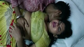 Mekanik Tv Ngentot Bibi Seksi Dalam Video Panas Bangladesh