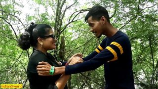 Bhabhi Seksi India Bercinta Kasar Di Alam Terbuka