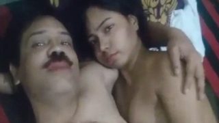 Janji Manis Untuk Gadis Desi Dan Mms Telanjangnya Yang Menggoda