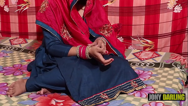 Nayi Nayi Dulhan Ki Raat-din Ki Chudai, Ek Pati Din Mein Chode Aur Dusra Raat Ko Thukai