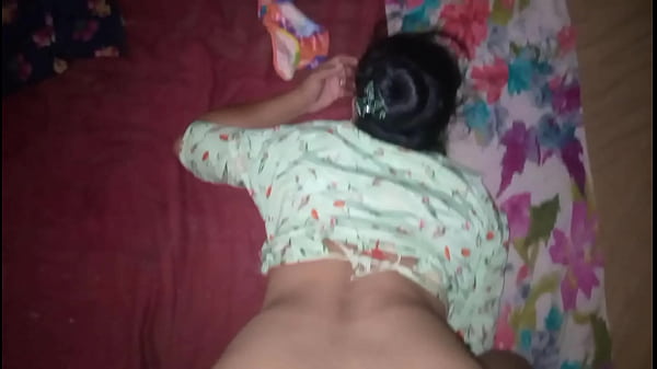 Desi Cewek Lagi Digebukin Pelan-pelan Sampe Merem Melek